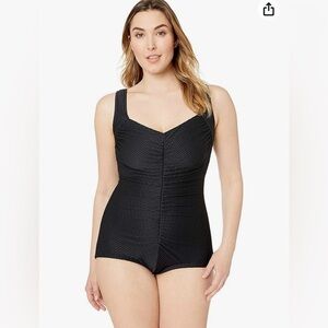 Maxine Of Hollywood Women's Spa Shirred Girl Leg One Piece Swimsuit